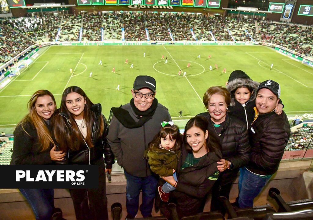 Club Santos vs Necaxa en el TSM.