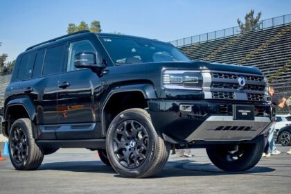 Denza, de BYD, abre su primera agencia en Monterrey