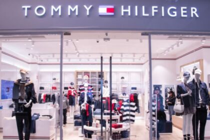Tommy Hilfiger inaugura tienda en Galerías Saltillo. Moda global, estética contemporánea y una nueva experiencia lifestyle llegan a la ciudad.