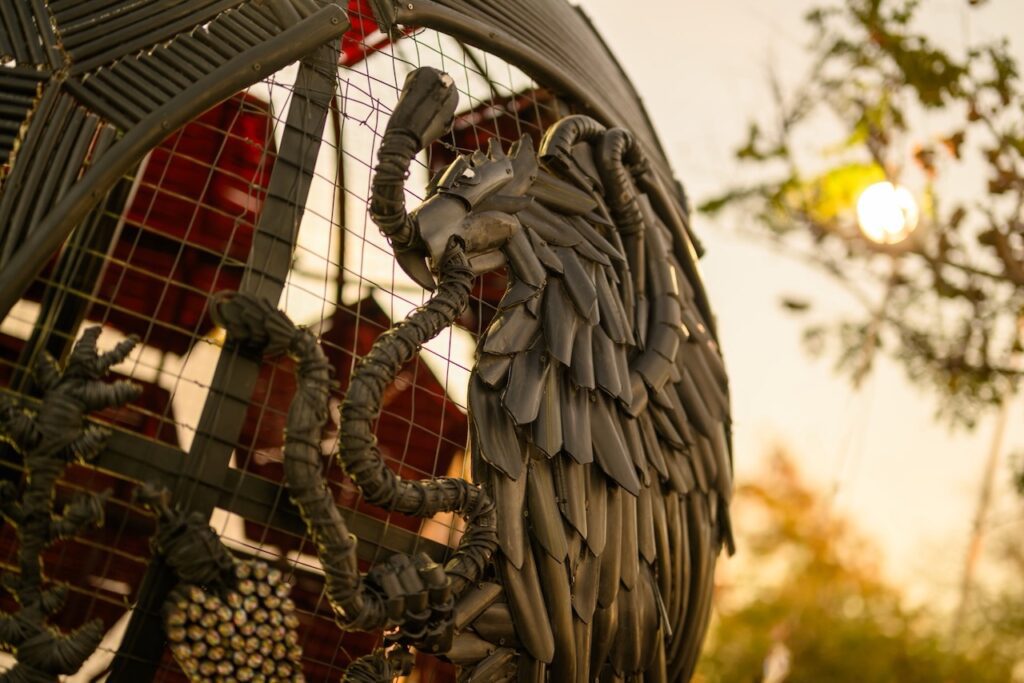 Balón Mexicano: Monterrey estrena escultura rumbo al Mundial 2026