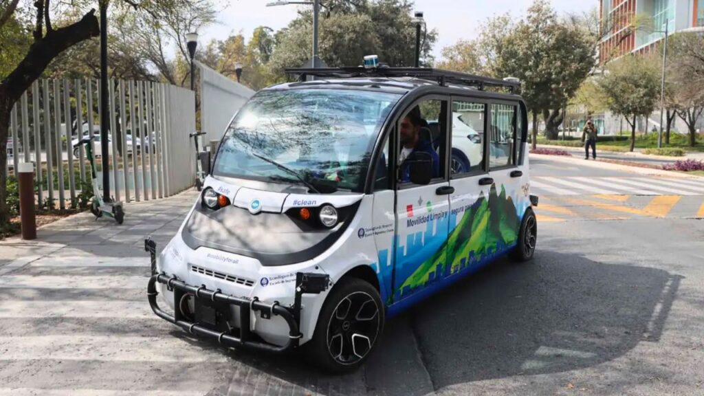 El Tec impulsa vehículo autónomo en Monterrey rumbo a 2026