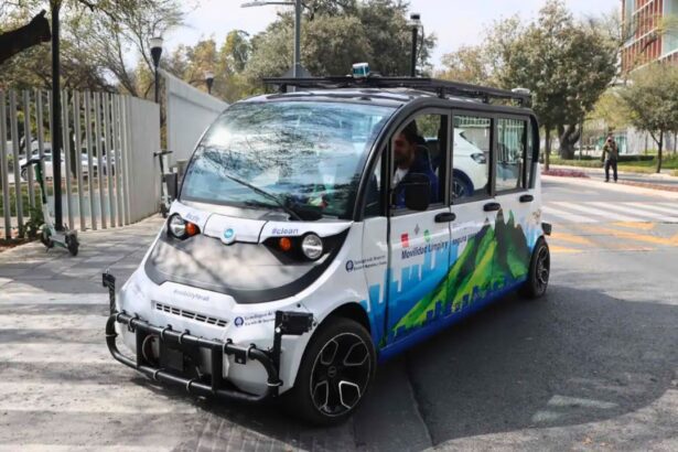 El Tec impulsa vehículo autónomo en Monterrey rumbo a 2026