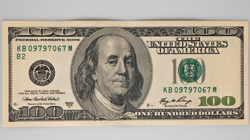 Peso mexicano pierde terreno: Dólar hoy 19 de febrero de 2026