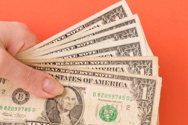 Infórmate sobre el precio del dólar en México HOY 27 de febrero