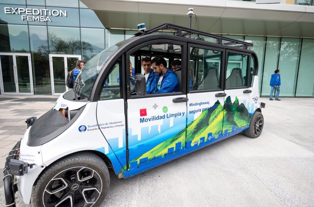 Tec de Monterrey impulsa movilidad autónoma rumbo al Mundial 2026