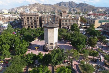 Torreón eliminará estacionamiento en Plaza de Armas y plantará 180 árboles