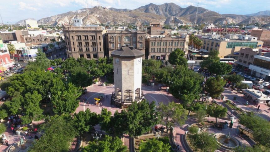 Torreón eliminará estacionamiento en Plaza de Armas y plantará 180 árboles
