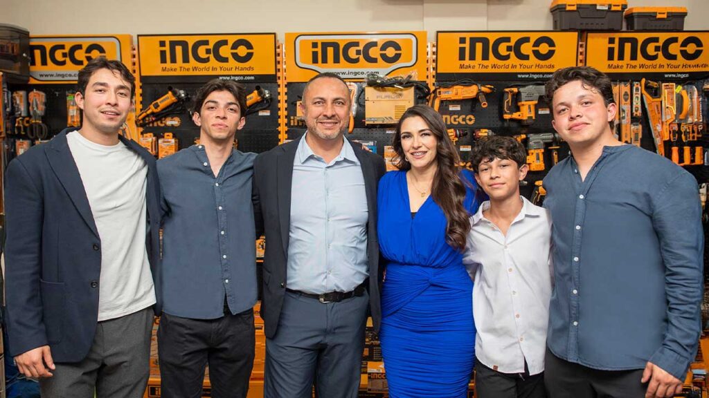 Perfiles y Aceros