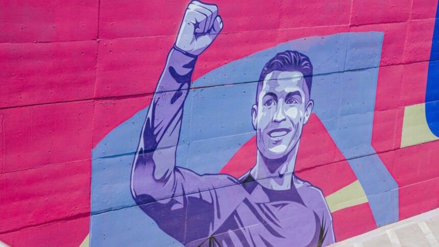 Guadalajara estrena mural gigante del Mundial 2026 con figuras históricas del futbol. Foto: Gobierno de Guadalajara