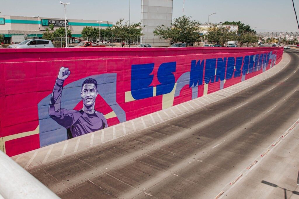 Guadalajara tiene el mural mundialista más grande de Jalisco y así puedes visitarlo