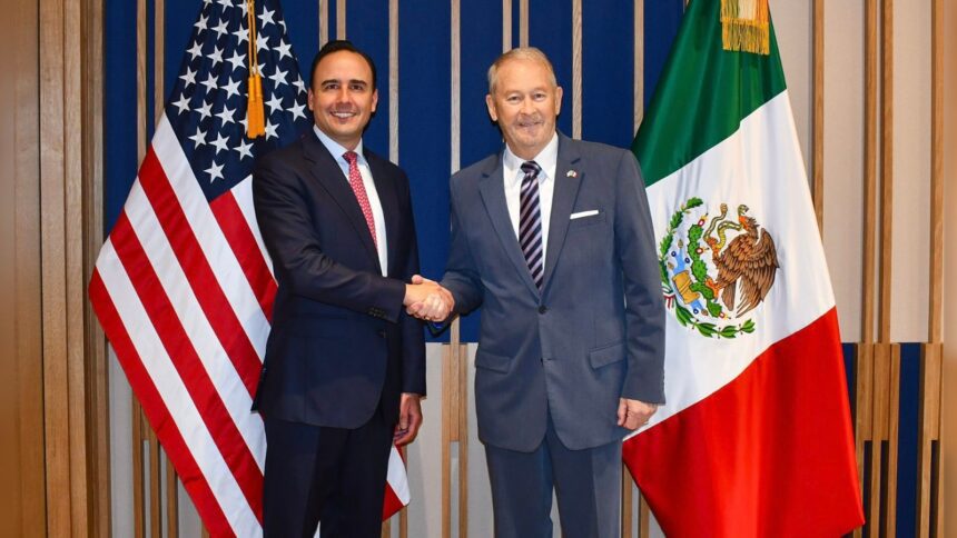 Embajador Ronald Johnson reconoce modelo de seguridad de Coahuila; refuerzan cooperación