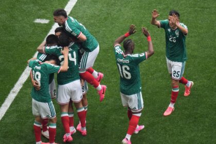 México entra a un club histórico en los Mundiales y alimenta el sueño de levantar la Copa