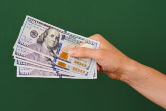Cómo está el dólar hoy 28 de julio de 2026 frente al peso mexicano. Foto: ENVATO