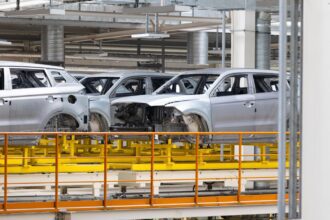 Toyota moverá parte de su producción de México a EU. Foto: ENVATO