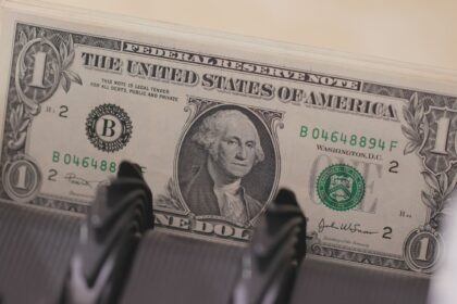 Precio del dólar en bancos de México hoy 7 de julio de 2026