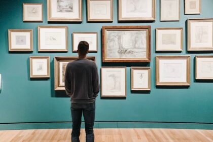 Cinco actividades gratuitas esperan este viernes en la Noche de Museos de Torreón. Foto: Unsplash.com