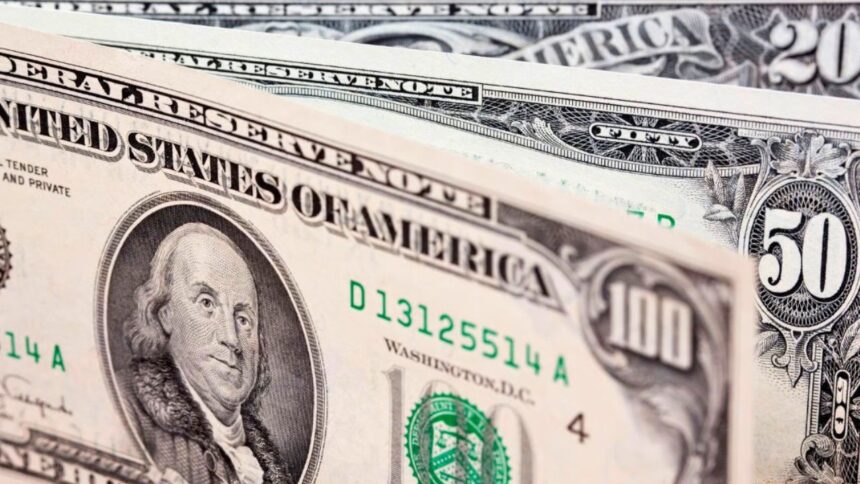 Dólar HOY lunes 10 de agosto: Así cotiza frente al peso mexicano este 2026