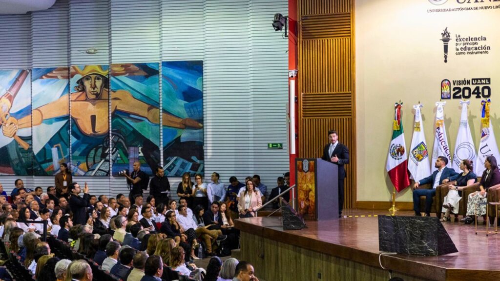 “No se trata de prohibir, sino de poner límites”: Samuel García, sobre el uso de celulares y redes sociales en menores de edad