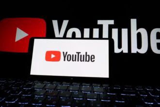 YouTube cambia las reglas para ganar dinero: pedirá ocho mil horas de reproducción. Foto: Unsplash.com