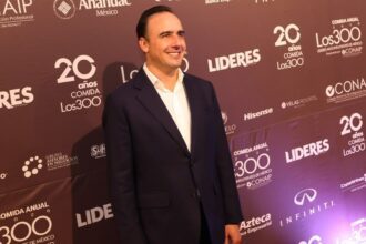 Manolo Jiménez entre los líderes más influyentes de México