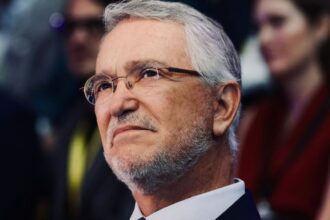 Ricardo Salinas Pliego tiene 3.7 mil millones de dólares