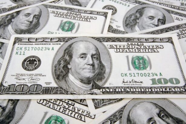 ¿Sube o baja el dólar? Así se mueve el peso mexicano este martes 20 de octubre
