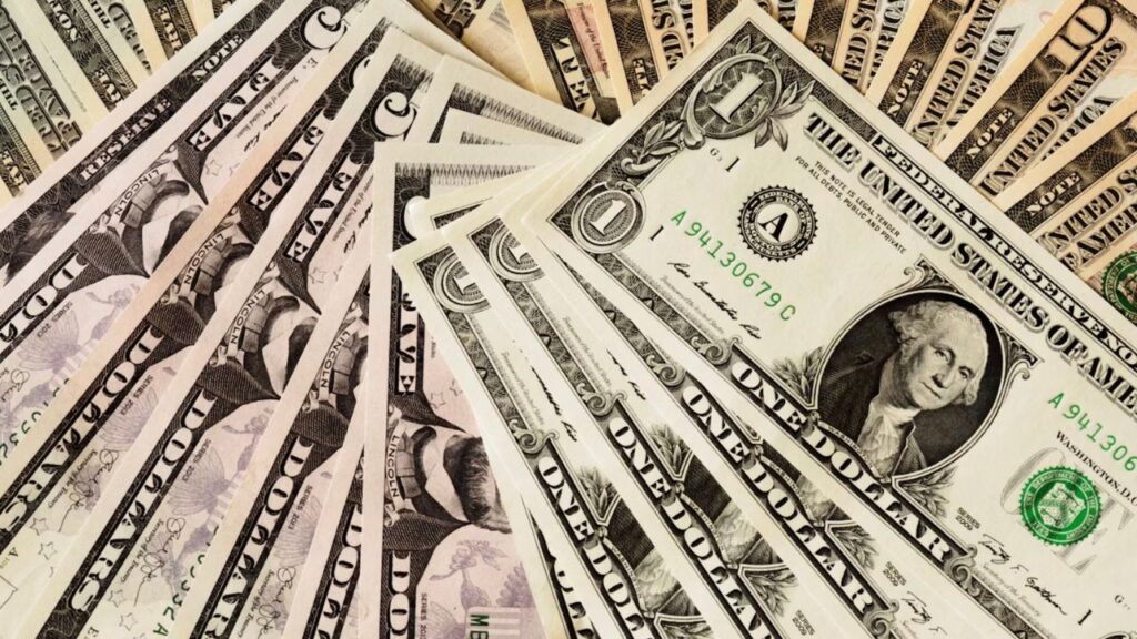 Precio del dólar hoy miércoles 7 de octubre de 2026 en México