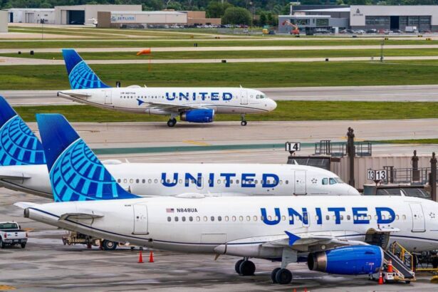 United Airlines en Monterrey: 60 años y lo que viene