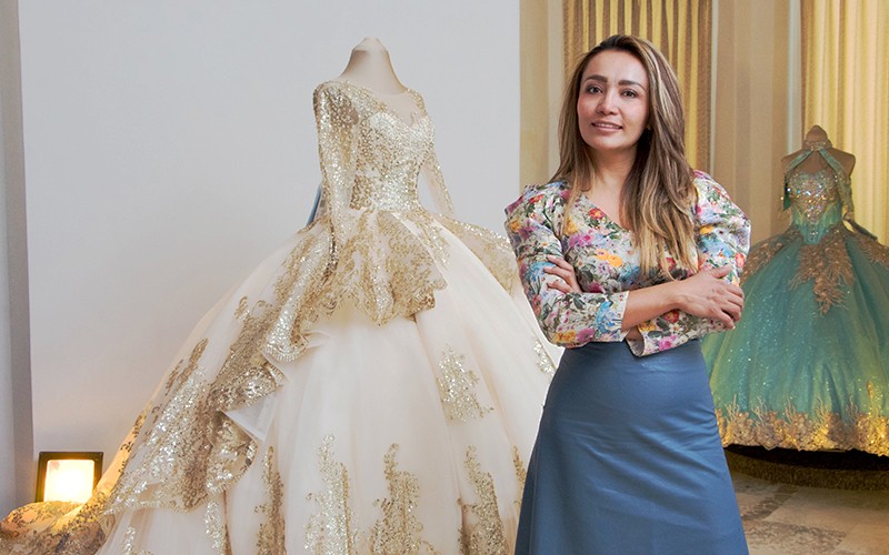 Diseñadora tapatía colabora con Disney y lanza su colección de vestidos -  PLAYERS of Life