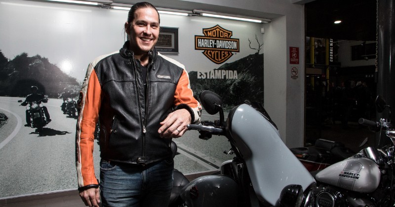 Conoce la motocicleta que le obsequió Harley-Davidson a Jorge Morquecho Hess, the Million Dollar Broker, al nombrarlo embajador.