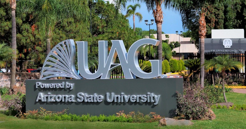 UAG International Campus fachada