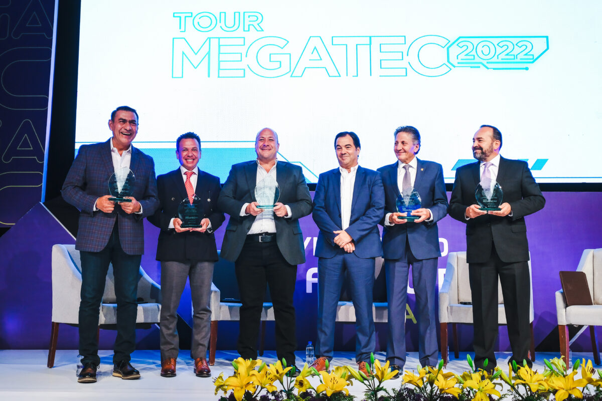 Tour Megatec 2022 en Guadalajara
Megacable EnRique Alfaro Pablo Lemus Juan José Frangie Sergio Chávez Salvador Zamora
