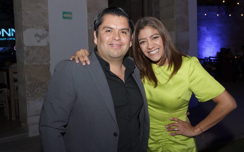 Emmanuel Leon y Marifer Gutierrez