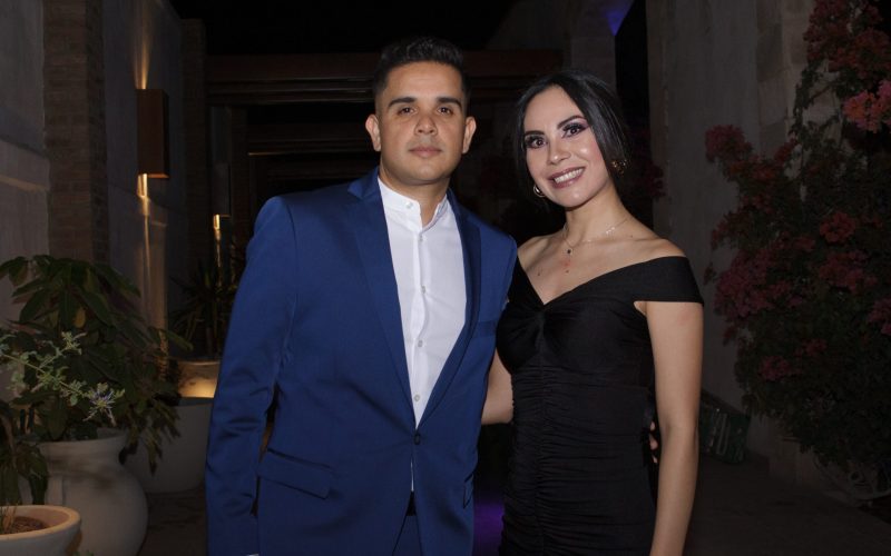 Gerardo Grijalva y Betsy Chairez.