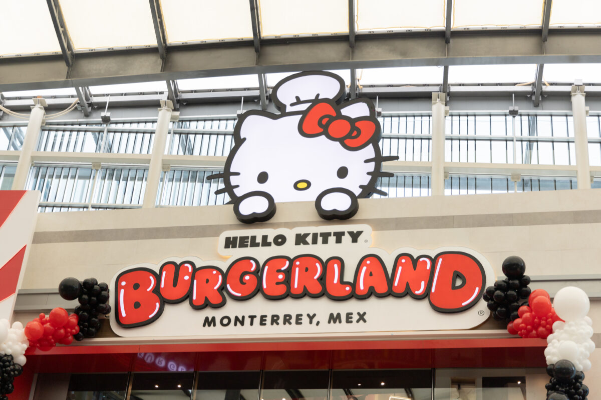 Hello Kitty Burgerland