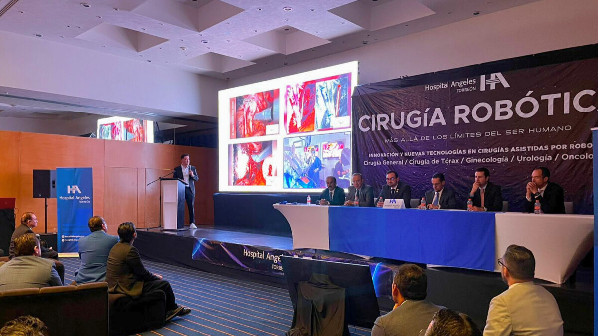 Hospital Ángeles está a la vanguardia en tratamientos médicos con Da Vinci, un nuevo sistema para cirugías robóticas en Torreón.