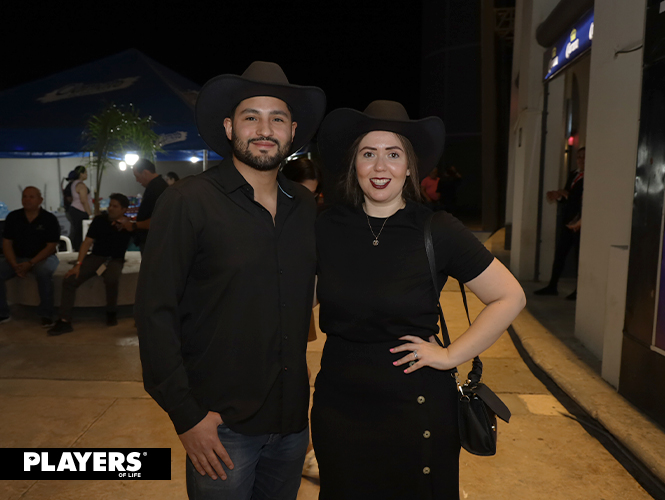 César Romero y Marian Aguilera.