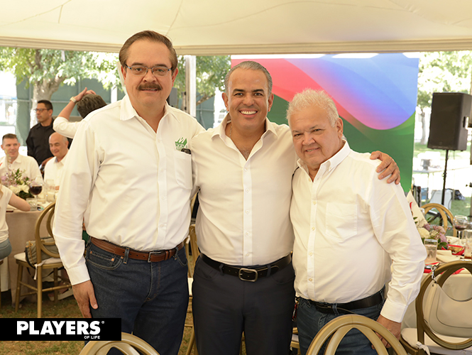 Carlos Mijares, Abelardo Diaz y Jorge Cárdenas.