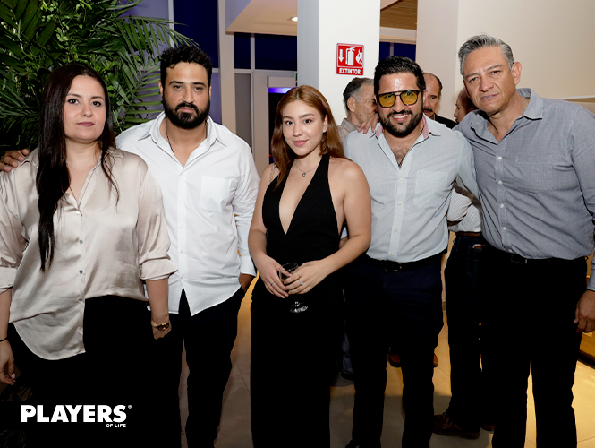 Diana Puentes, Javier Ramírez, Lizbeth Pedroza, Pablo Garza y Manuel Rosas.
