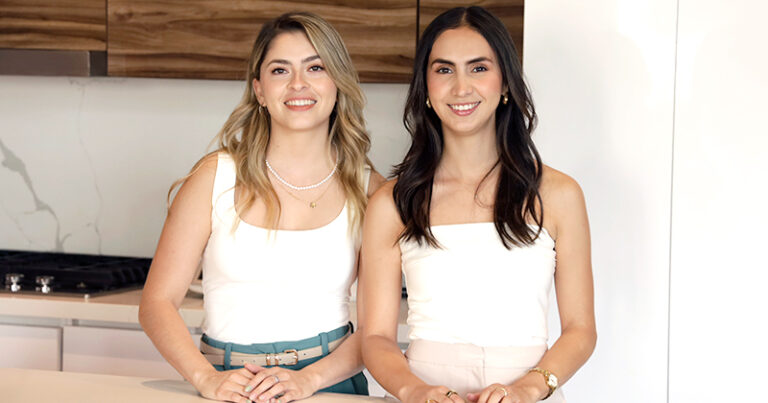 Meraki significa poner el corazón, el alma, la creatividad y el amor en todo lo que se realiza, tal cual lo hacen Paulina y Alejandra.