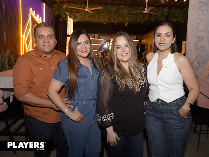 Érik Mijares, Carolina Jaime, Sofía Valdés e Ilse Pérez.