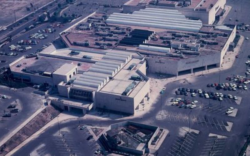 Galerías Monterrey en 1983