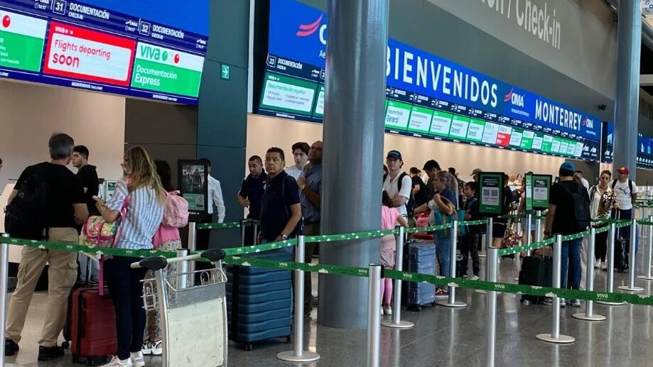 Fallas en aeropuertos de México continuarían mañana