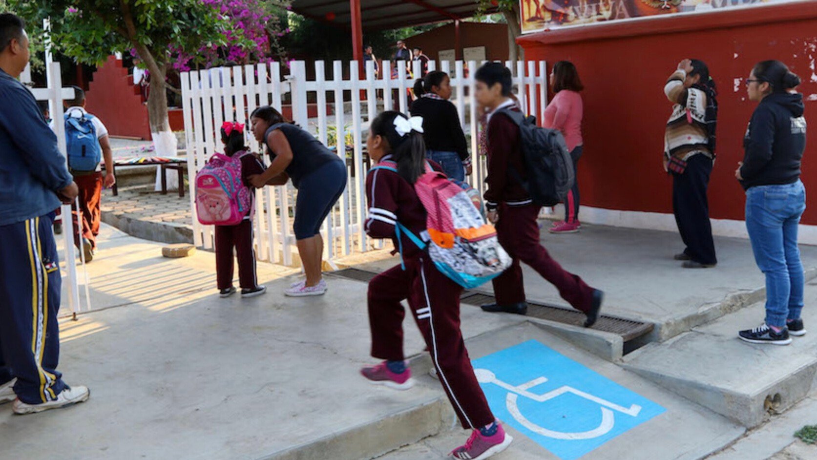 SEP suspende regreso a clases HOY lunes 26 de agosto en estos estados de México