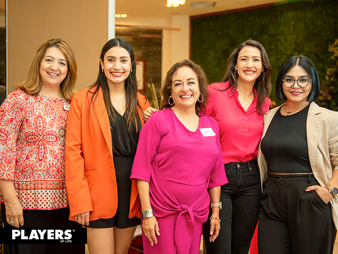 Betty Rico, Marlene Montes, Luisa Estrada y América Perales.