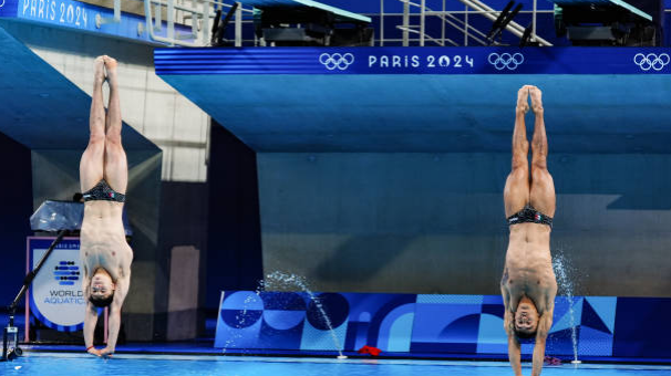 Juan Celaya y Osmar Olvera ganan medalla de Plata en Clavados Sincronizados