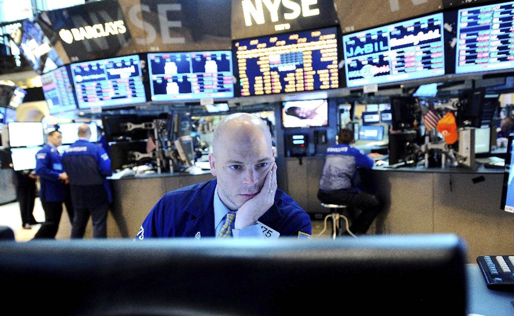 Wall Street tuvo un cierre alarmarte este Lunes Negro. Foto: Internet