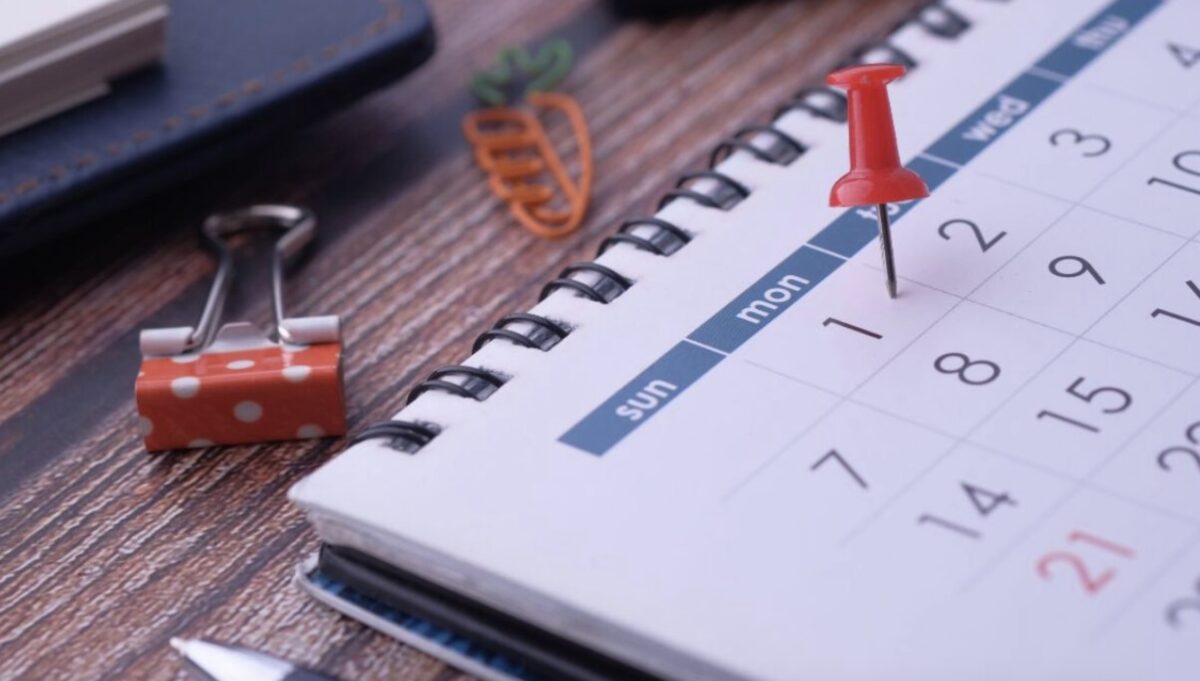 ¿Habrá clases y se trabaja el 1 de octubre de 2024?