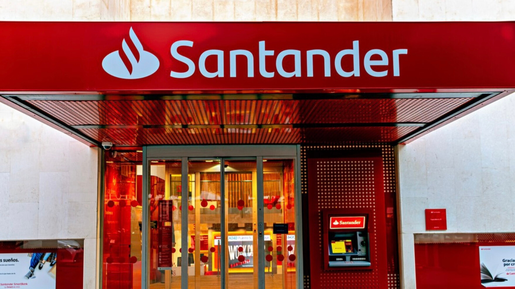 Apps y servicios digitales, oportunidad de crecimiento para bancos: Santander México