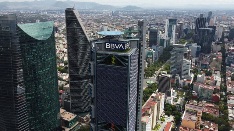 BBVA México triunfa en el mercado financiero: Emite bonos por 600 mdd